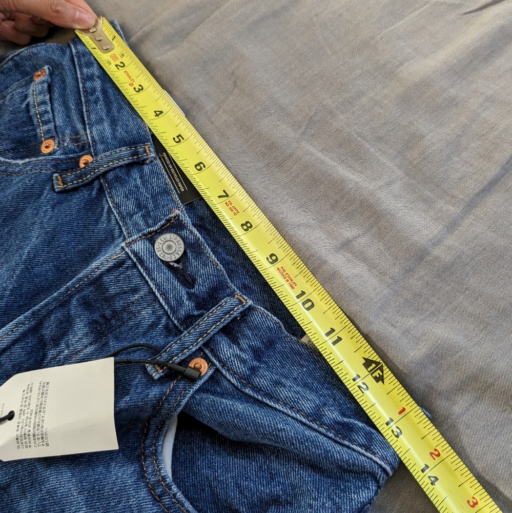Levi's 501 Rigid Denim Jeans - Picture 5 of 10